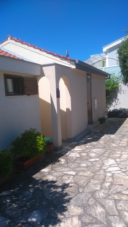 Apartment Basic Petrčane Dış mekan fotoğraf