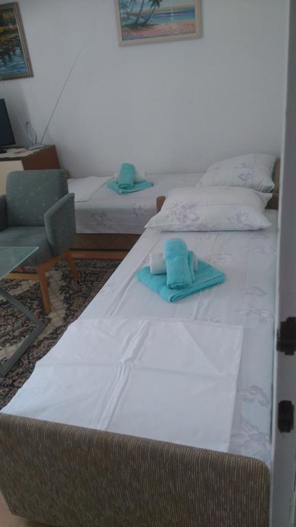 Apartment Basic Petrčane Dış mekan fotoğraf